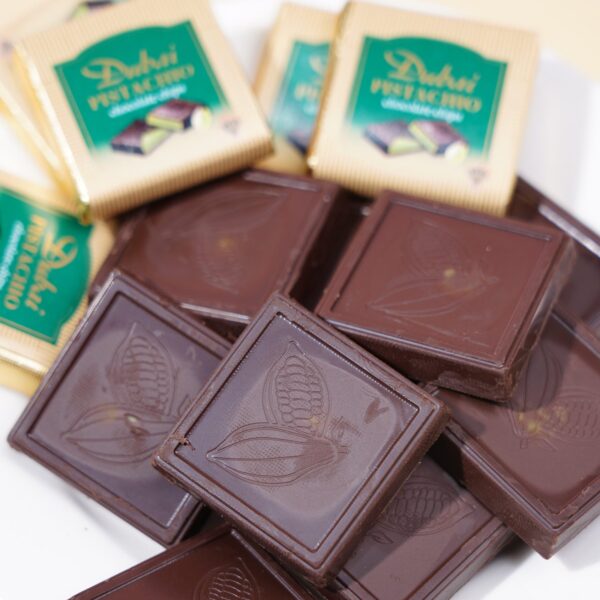 Premium Matcha Fruit Chocolate Sandwich Chips